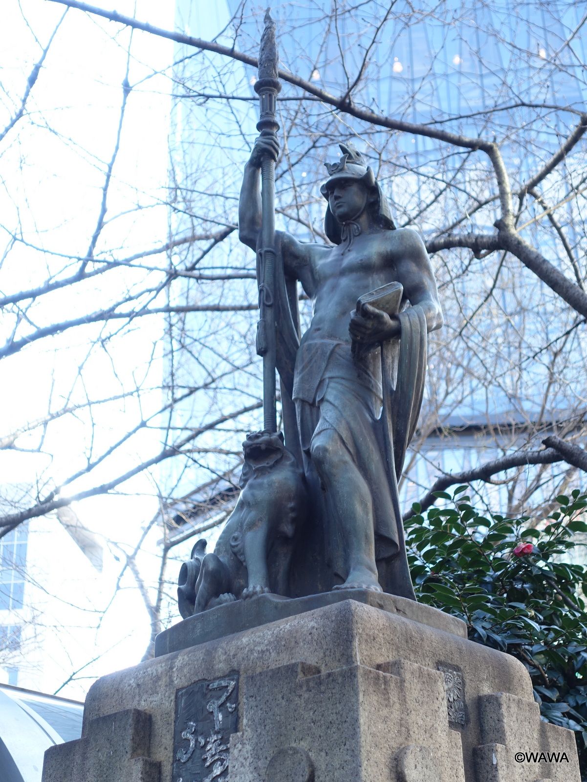 銅像彫刻「燈臺」北村西望作 - Monumento(モニュメント)